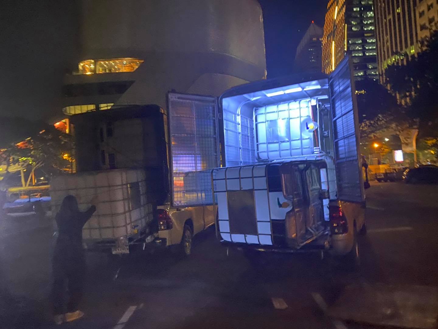 15 - https://ให้เช่าถัง.com | ให้เช่าถัง IBC ชนิดพลาสติกและสแตนเลสสตีล ขนาดตั้งแต่ 1,000 ลิตร ขึ้นไป สำหรับงานอุตสาหกรรม,เคมี,งานอีเว้นท์ และอื่นๆ